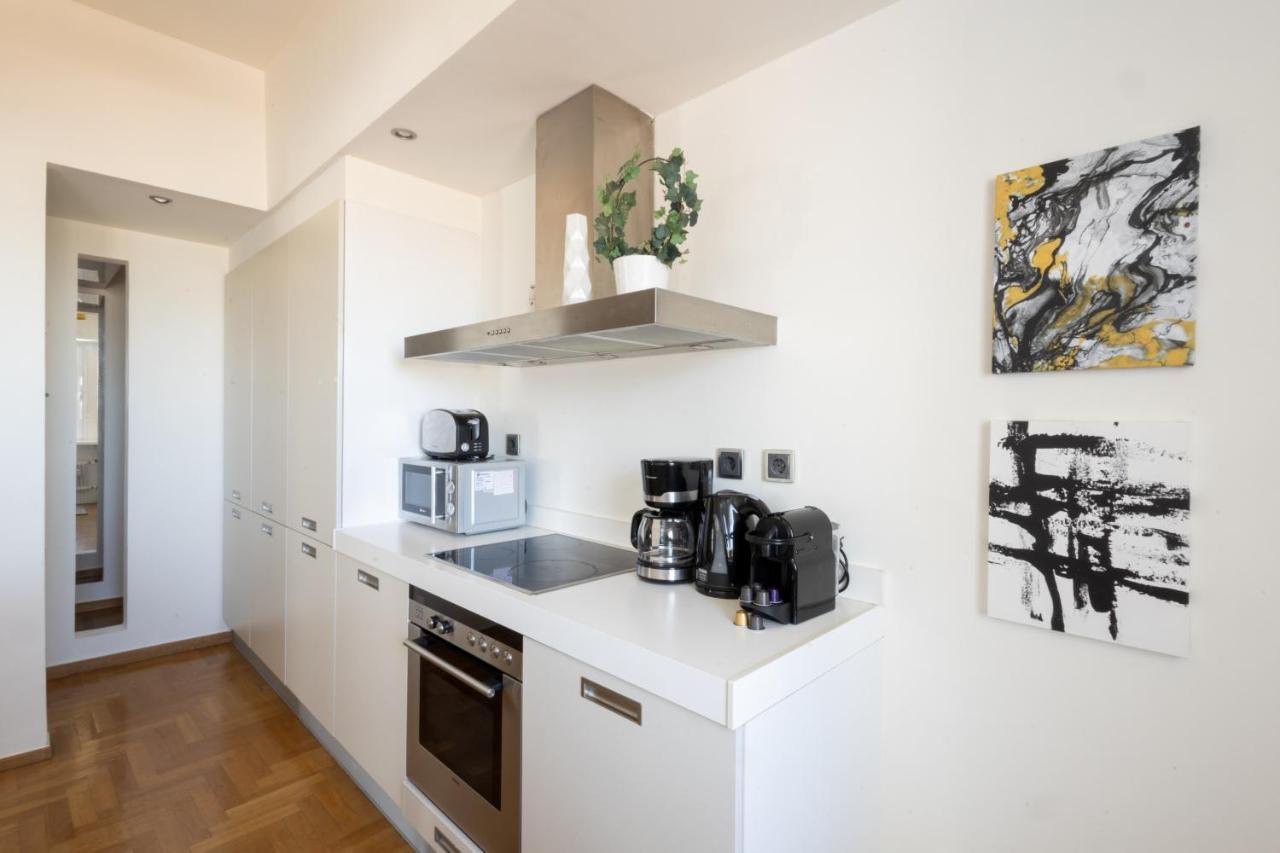 3 Bdr Apt Incredible Acropolis View Athen Eksteriør billede
